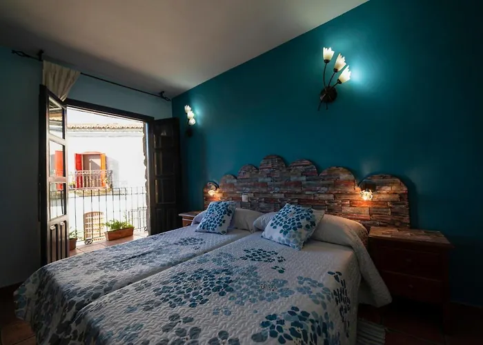 Ciudad De Verdeoliva Segura de Toro